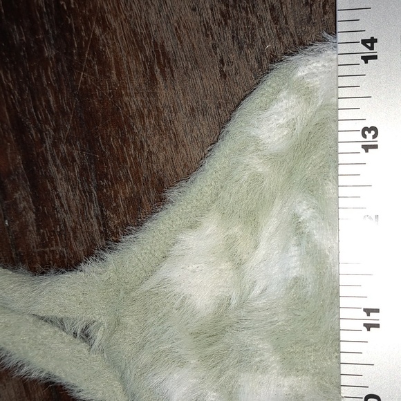 Nikkak Fuzzy Soft Tank- Large - Picture 9 of 10